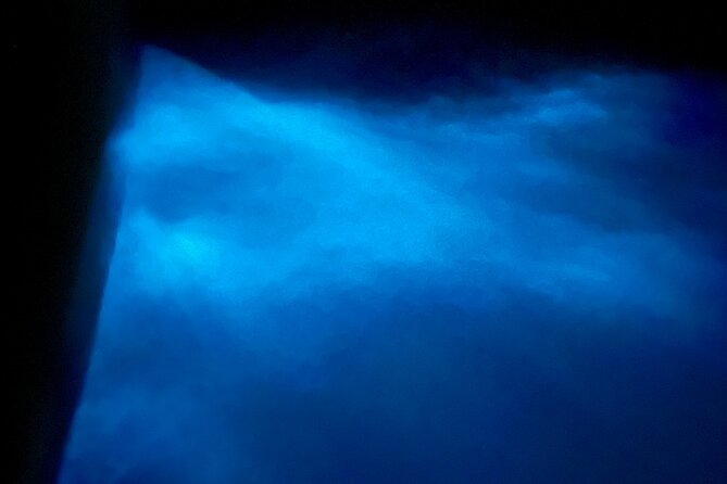 Sunset and Bioluminescence Boat Tour at Los Arcos Islands - Drinks and snacks: the included comforts (and one missing thing)