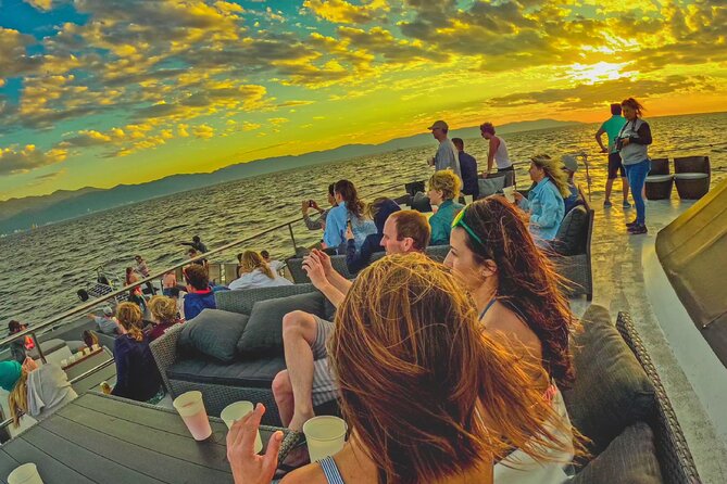 Sunsets and Whales Mega Yachts ALL INCLUSIVE: Puerto Vallarta - Comfort and vibe on board: sun, shade, and what to bring