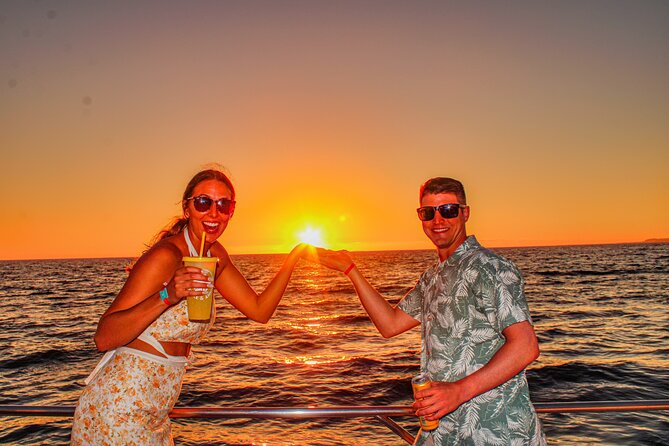 Sunsets and Whales Mega Yachts ALL INCLUSIVE: Puerto Vallarta - FAQ