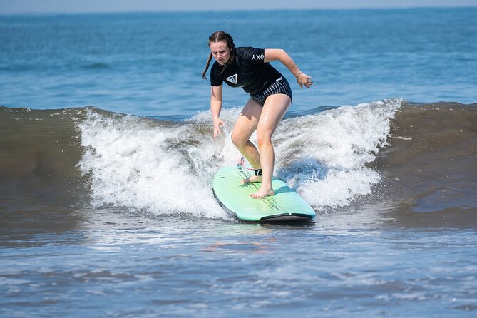 Surf classes in Puerto Vallarta with local instructors - Key highlights
