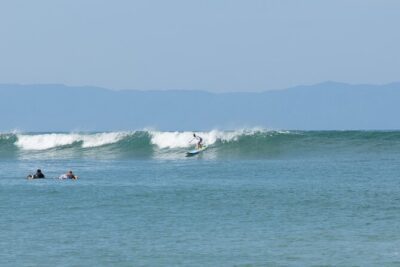 Surf Lesson - The 3-Hour Plan: What Happens Before, During, and After Waves
