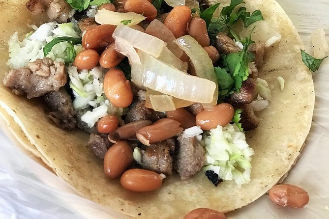 Taco102 - dinner taco walk - all inclusive - Up to four taco stops: street stands plus small taquerias