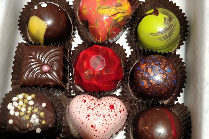 Tarot Reading with Coffee & Chocolate or Smoothie - Private Group Up to 3: A More Personal Dynamic