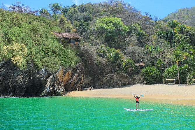 Yelapa Waterfall, BBQ at Exclusive Majahuitas Beach & Open bar - Crew energy, pacing, and comfort tips that save your day